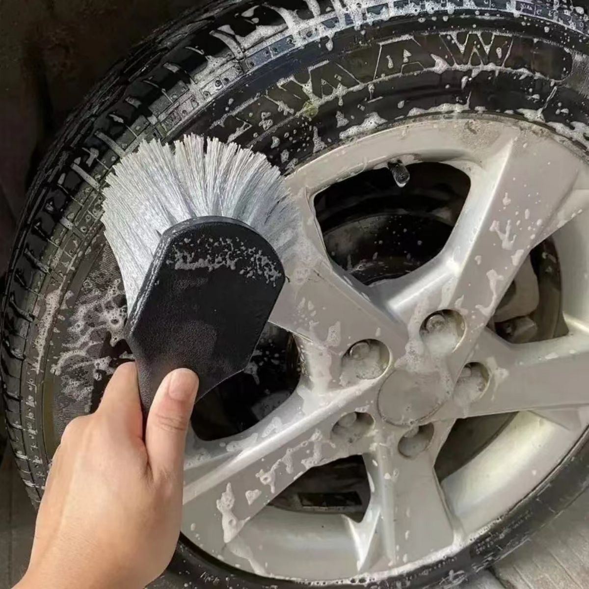 Brosse à manche court pour liv - Detailing Brush Set avis et prix